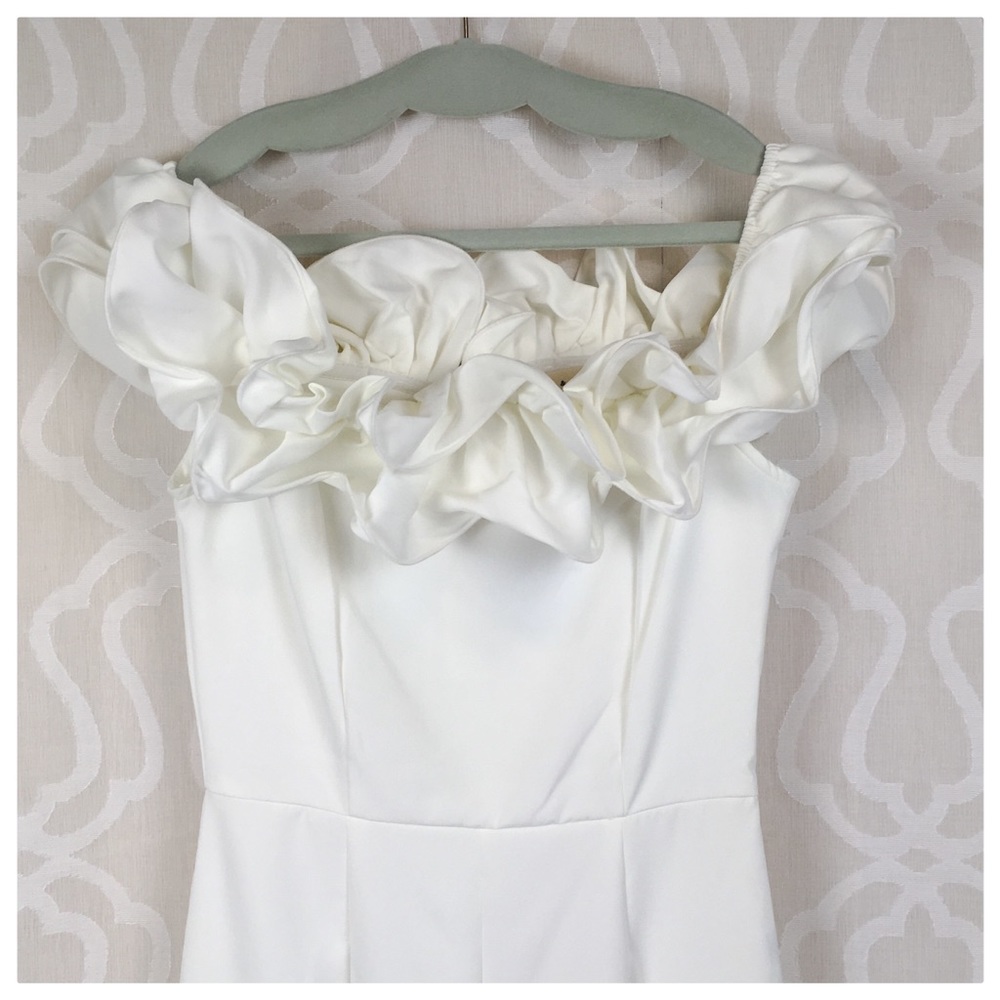 *LAST 2* 70’s Style Ruffle & Flare Jumpsuit - Picture 2 of 8